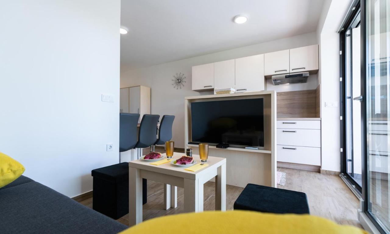 Appartement Apartmaji Banonia